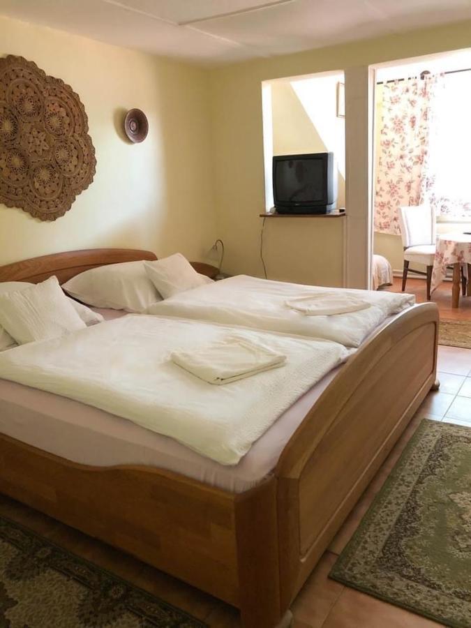Hotel Talizman Etterem Panzio Miszkolc Zewnętrze zdjęcie