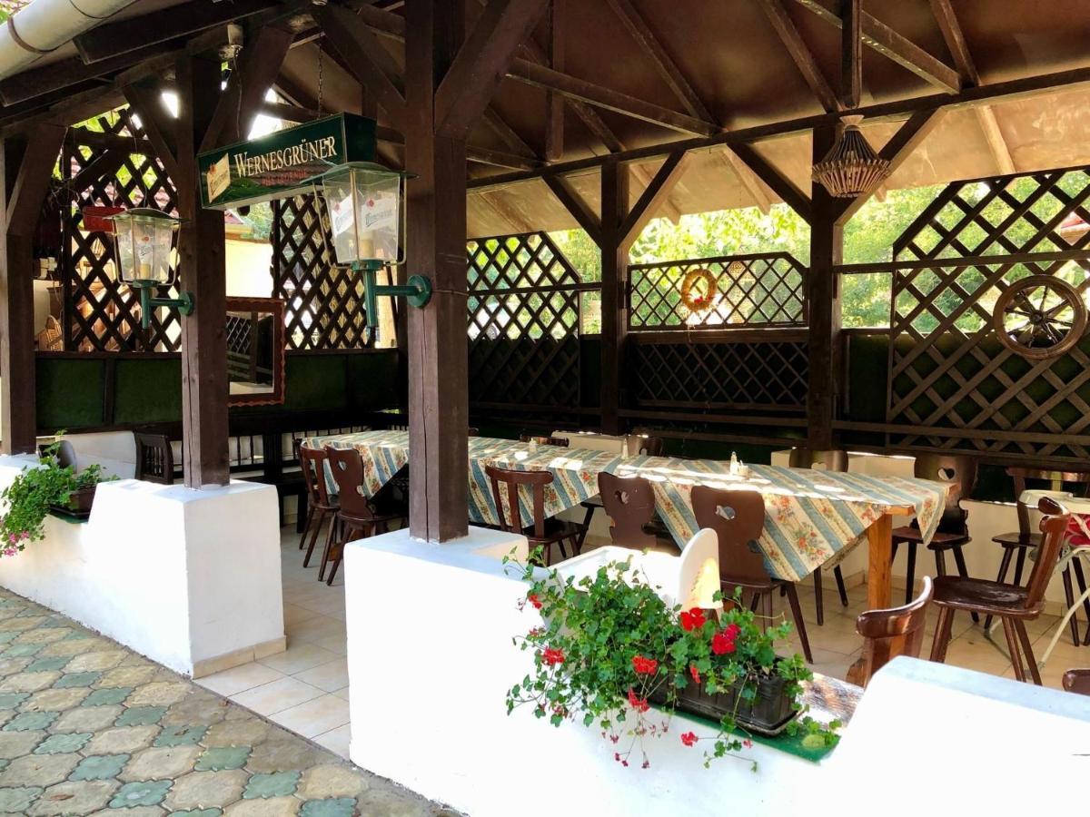 Hotel Talizman Etterem Panzio Miszkolc Zewnętrze zdjęcie